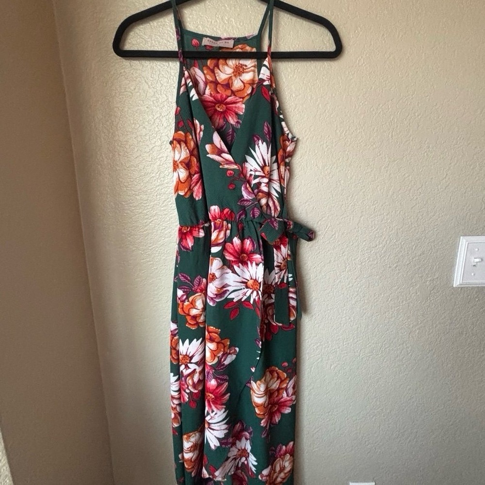 Dream of Me Maxi Dress Size Medium‎